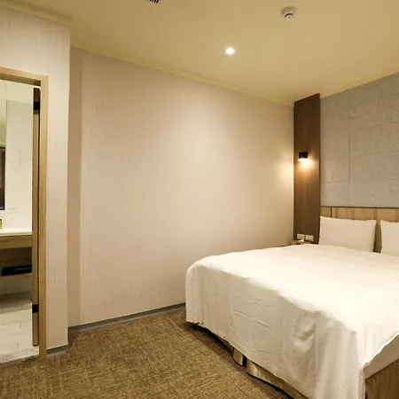 Grace Hotel Dunbei